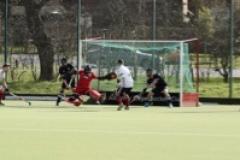 Hockey: Tough start to the leagues