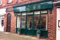 Glass specialist opens Alderley Edge showroom