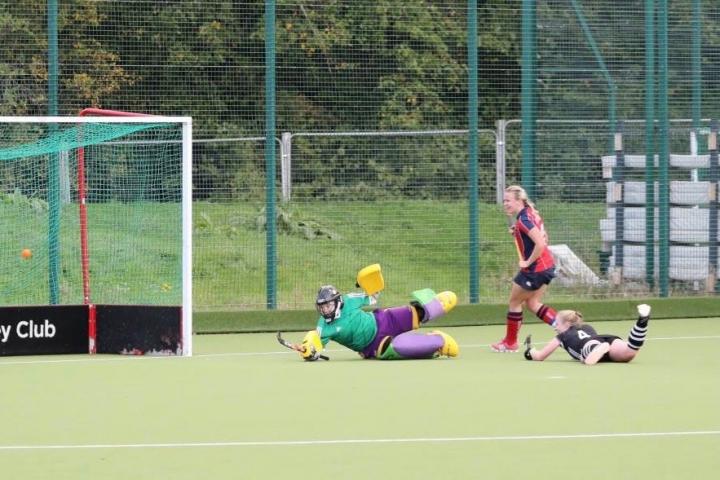 Liv Moores dives and scores for AEHC Ladies 1s