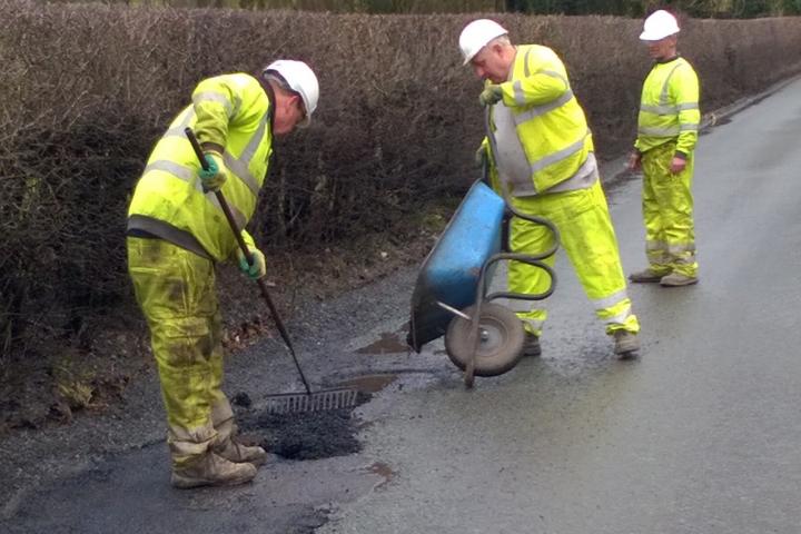 Brook Lane Pothole Repairs (ii)
