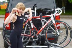 Gina wins place at triathlon academy