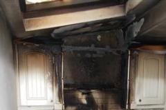 Crews extinguish kitchen fire on Heyes Lane