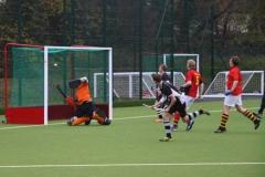 Hockey: Edge go top of the league