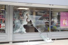 Crooks smash into supermarket but leave empty handed