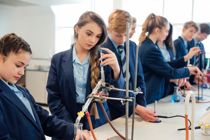 Children in science lab