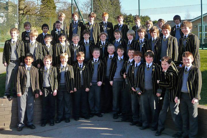 Y6-&-8-Leavers-2