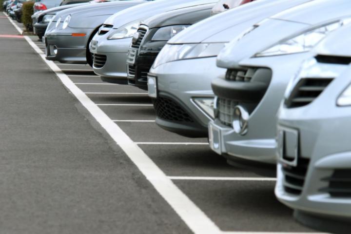 Cars parked - (Getty image Jpeg)