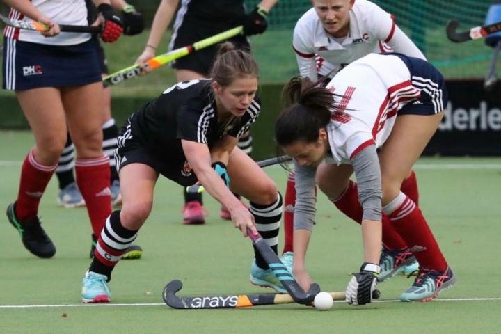 Amanda Bennison in action for AEHC Ladies 1s