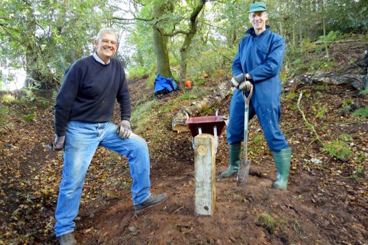 Covering Photo Waymarking at Alderley Edge